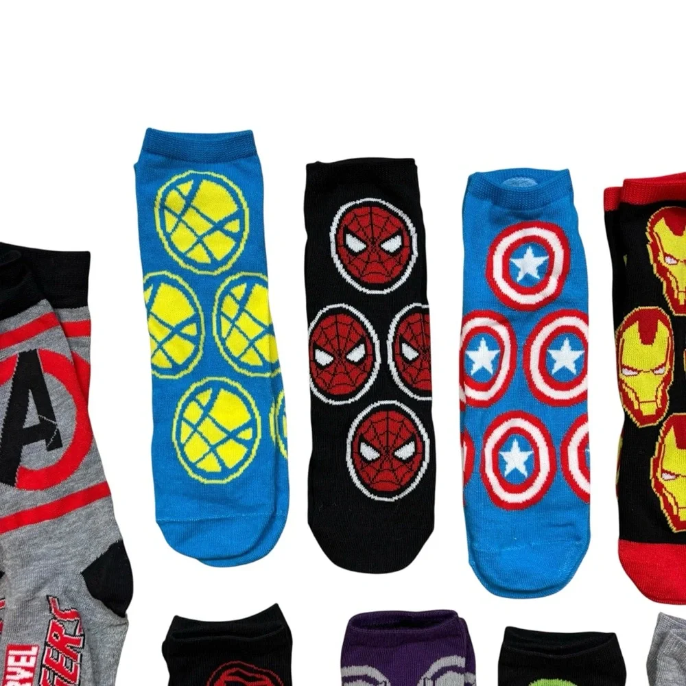 New without Tags‎ 14 Pairs Mens Avenger Graphic Socks One Size